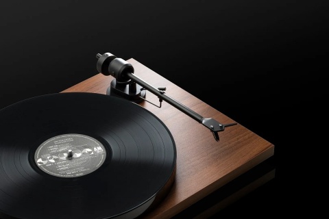 Gramofon Pro-Ject E1 BT