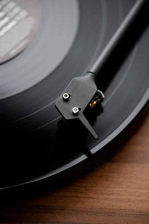 Gramofon Pro-Ject E1 BT