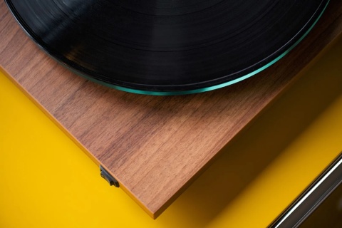 Gramofon Pro-Ject T2