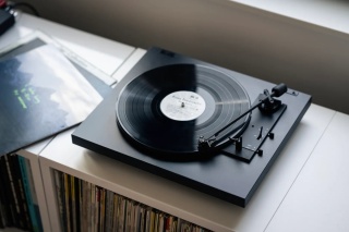 Gramofon Pro-Ject A 1.2