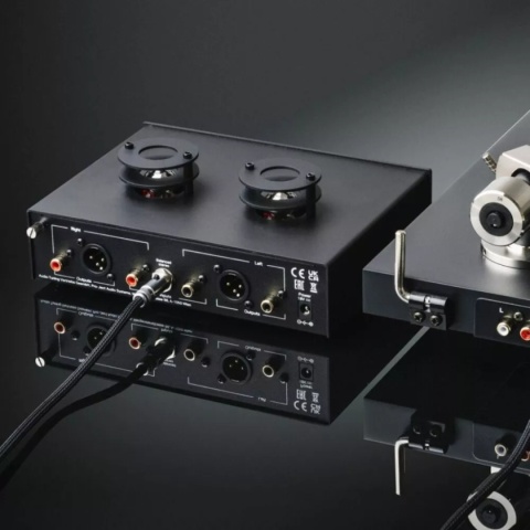 Przedwzmacniacz gramofonowy Pro-Ject Tube Box S3 B